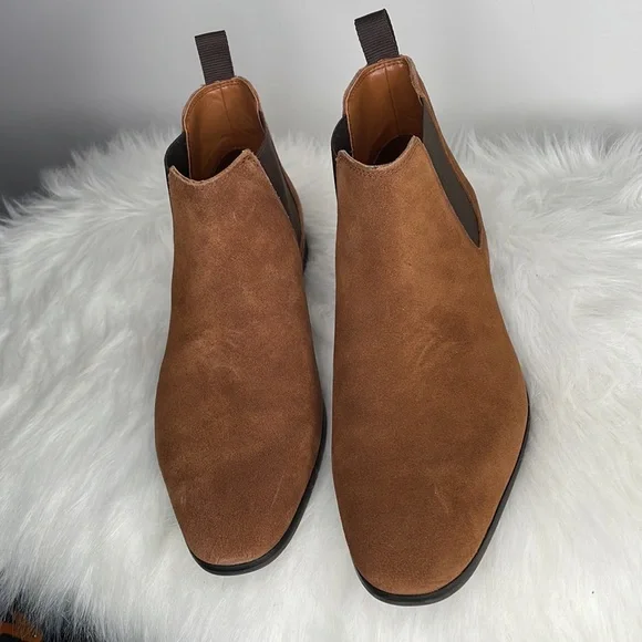 BP | MS Easton Water Resistant Suede Chelsea Boot - Picture 6 of 17